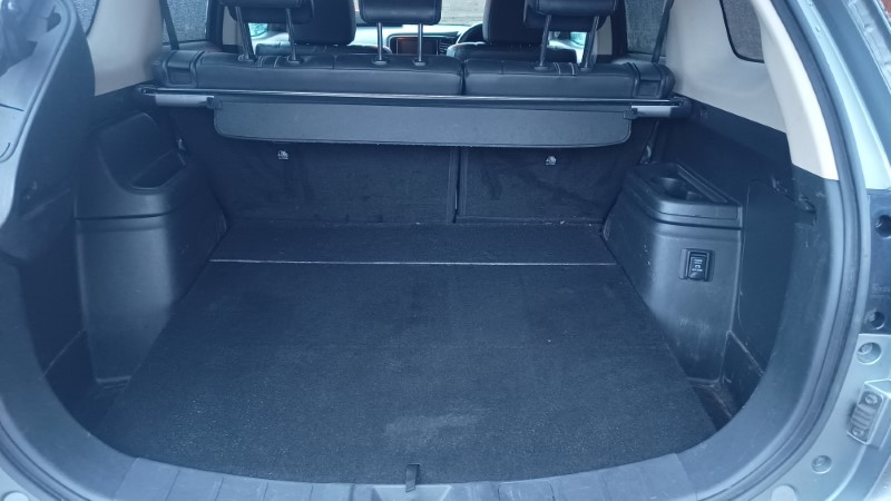 Outlander Phev Stockport Car Sales (25)